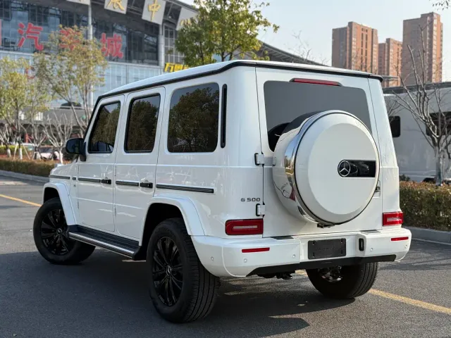 Mercedes-Benz G-Class — Фото автомобиля 13