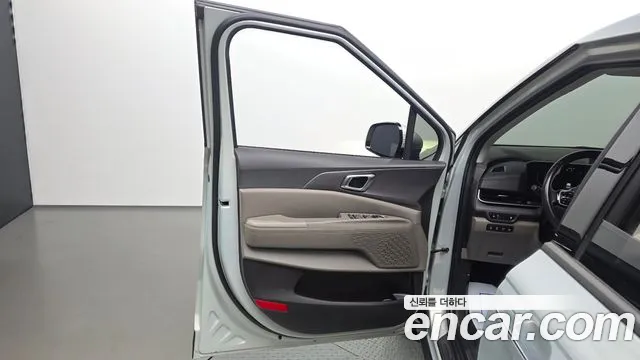 Kia Carnival 4th Gen — Фото автомобиля 13