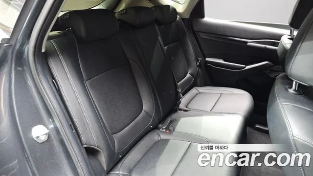 Kia Seltos — Фото автомобиля 17