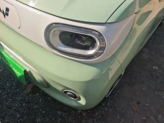 Wuling Hongguang Mini EV — Фото автомобиля 23