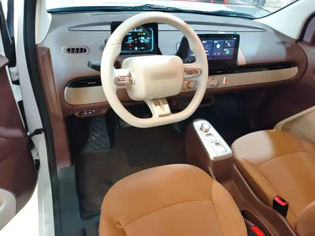 Changan Lumin — Фото автомобиля 9