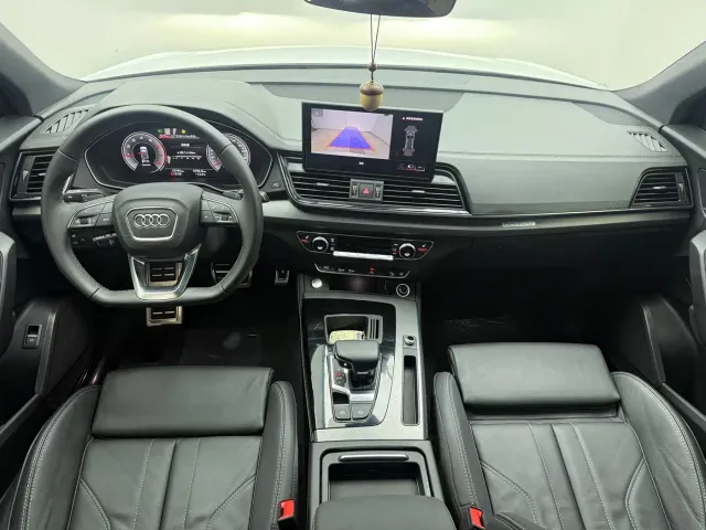 Audi Q5L — Фото автомобиля 8