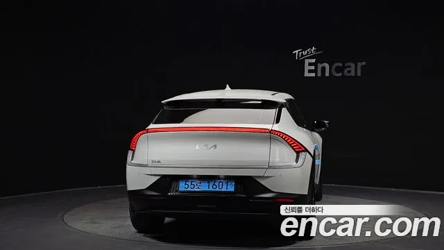 Kia EV6 Long Range — Фото автомобиля 4