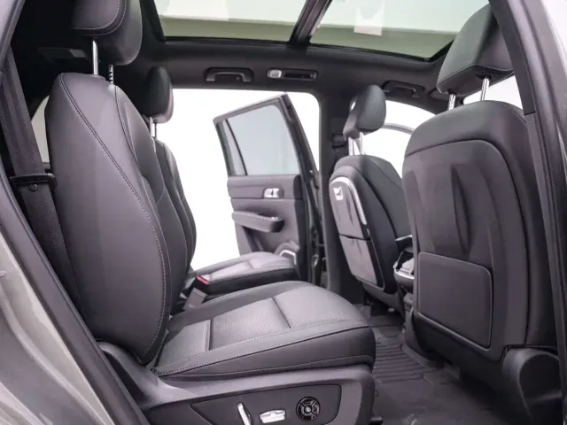 Li Auto ONE — Фото автомобиля 25