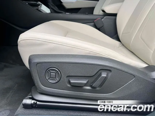 Audi Q3 40 TFSI quattro Premium — Фото автомобиля 12