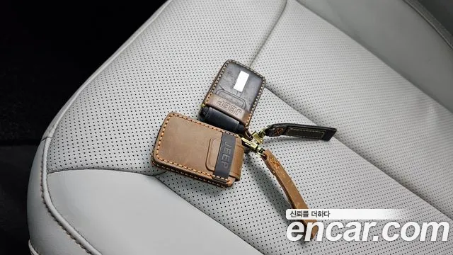 Jeep Cherokee Grand Cherokee(WL) L 3.6 Overland — Фото автомобиля 29