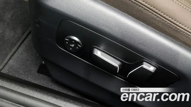 BMW 5-Series — Фото автомобиля 27