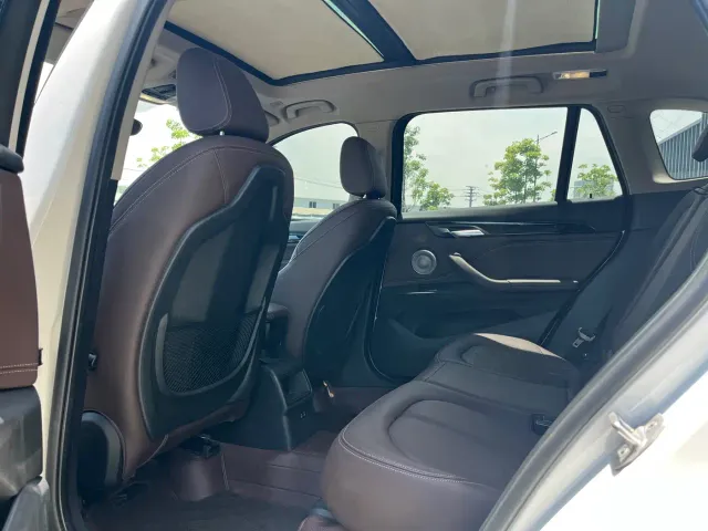 BMW X1 — Фото автомобиля 15