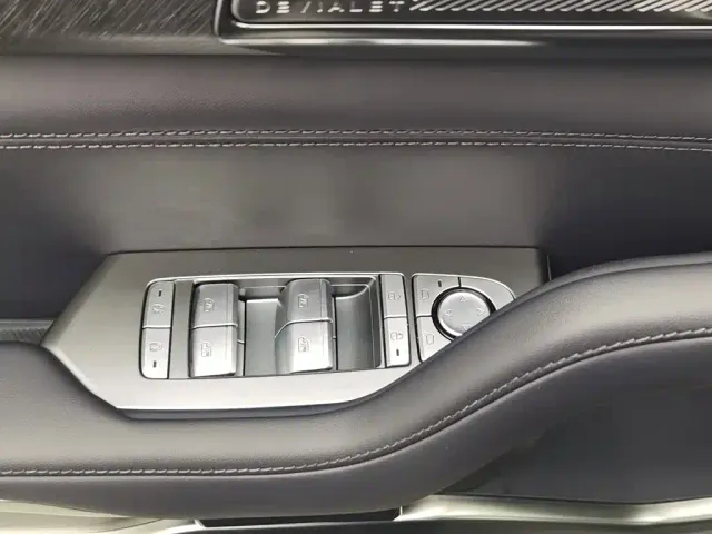 BYD FangChengBao Leopard 8 — Фото автомобиля 9
