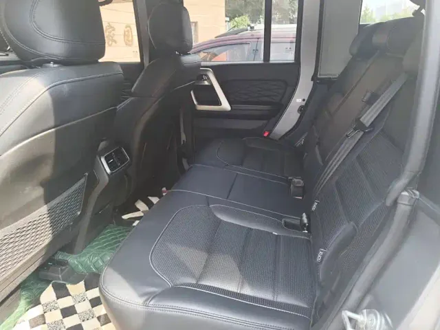 BAIC BJ40 — Фото автомобиля 11
