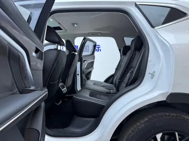 Haval H6 — Фото автомобиля 12