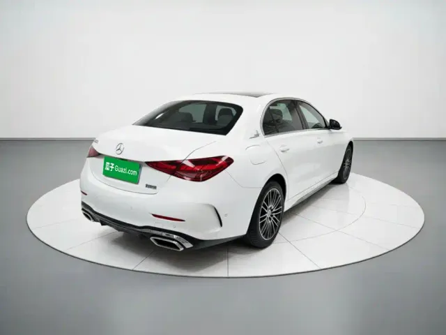 Mercedes-Benz C-Class — Фото автомобиля 6