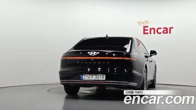 Hyundai Grandeur — Фото автомобиля 4