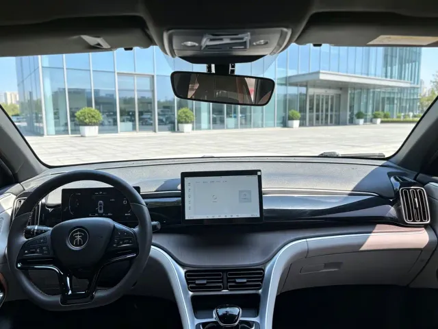 BYD Song Pro — Фото автомобиля 14