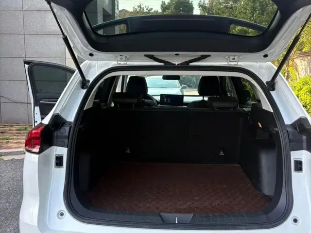 Haval H6 — Фото автомобиля 14