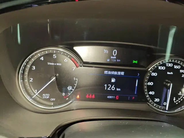 Cadillac XT5 — Фото автомобиля 8