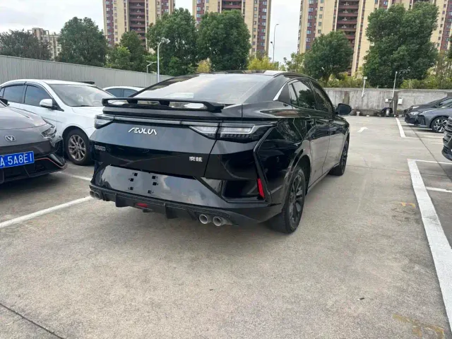 Dongfeng Yixuan — Фото автомобиля 12