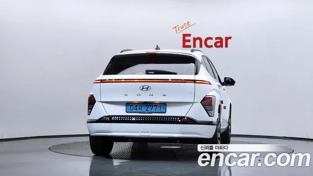 Hyundai Kona — Фото автомобиля 3