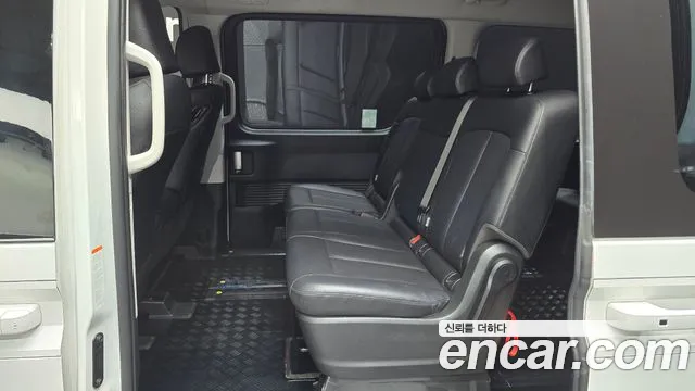 Hyundai Staria — Фото автомобиля 17
