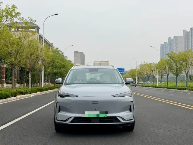 Geely Galaxy E5 — Фото автомобиля 2