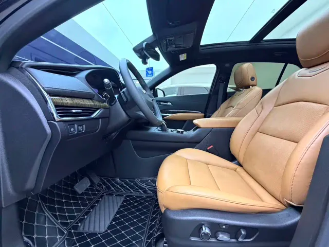 Cadillac XT4 — Фото автомобиля 6