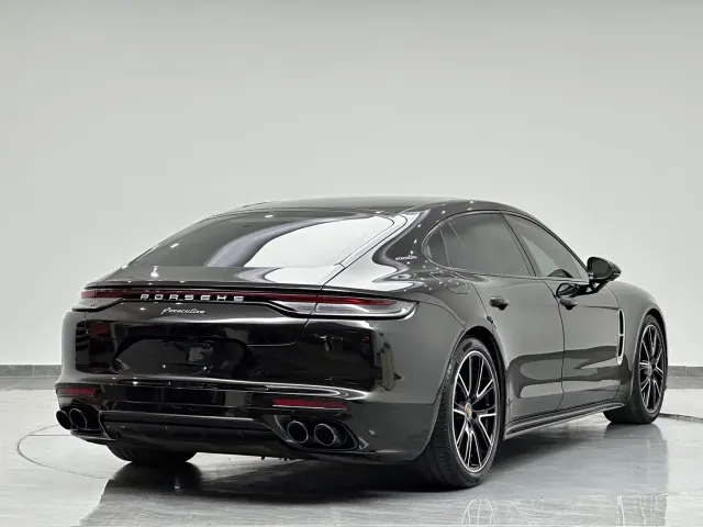 Porsche Panamera — Фото автомобиля 6