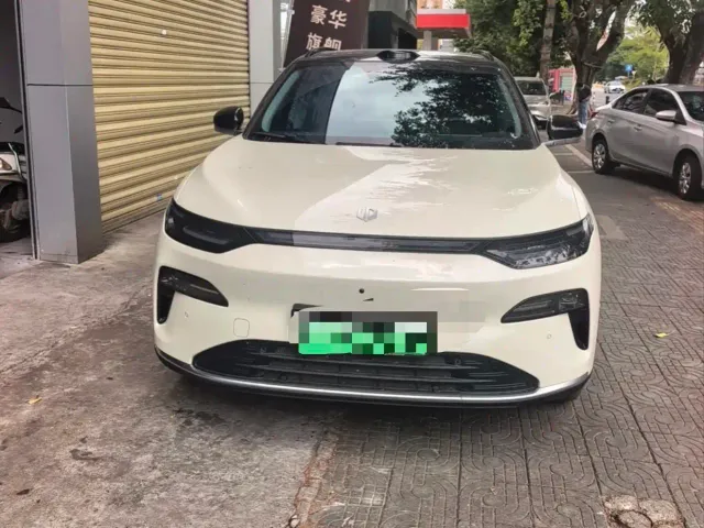 Leapmotor C11 — Фото автомобиля 2