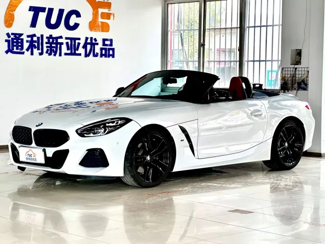 Фотография автомобиля — BMW Z4