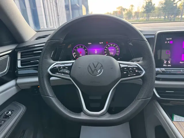 Volkswagen Teramont — Фото автомобиля 15