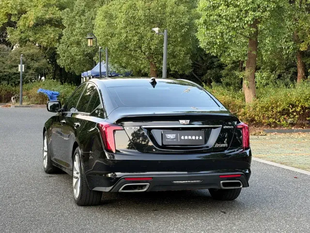 Cadillac CT5 — Фото автомобиля 8
