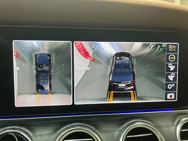 Mercedes-Benz E-Class — Фото автомобиля 19