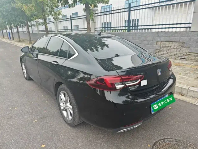 Buick Regal — Фото автомобиля 4
