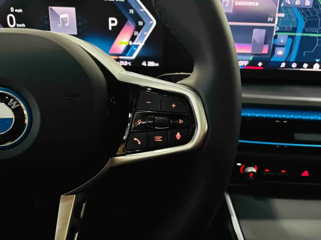 BMW i3 — Фото автомобиля 15
