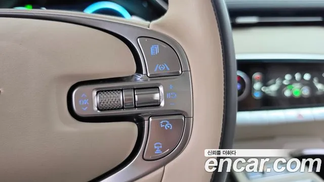 Genesis GV70 — Фото автомобиля 21