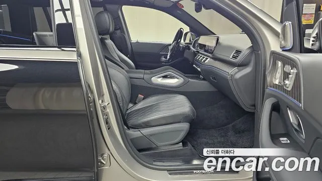 Mercedes-Benz GLS-Class — Фото автомобиля 11