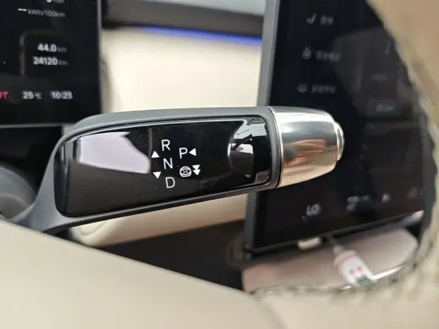 Xpeng P7+ — Фото автомобиля 13
