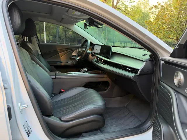 Chery Fulwin A8 — Фото автомобиля 8