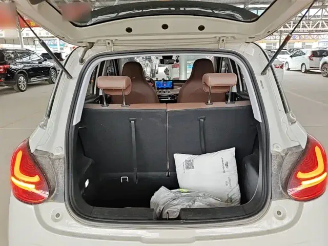 Wuling Bingo — Фото автомобиля 18