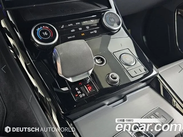 Land Rover Range Rover Sport — Фото автомобиля 9