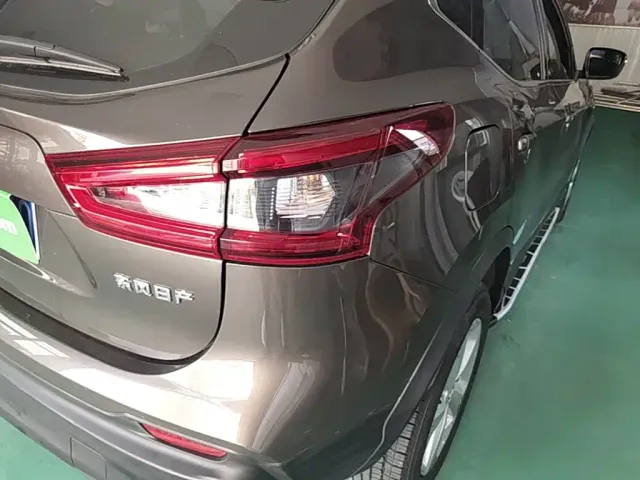 Nissan Qashqai — Фото автомобиля 7