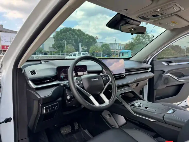 Haval H6 — Фото автомобиля 11