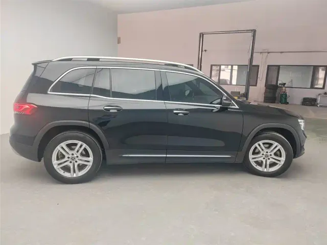 Mercedes-Benz GLB-Class — Фото автомобиля 13