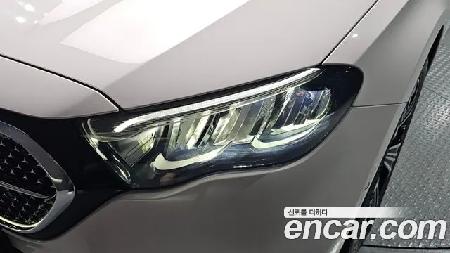 Mercedes-Benz E-Class W214 — Фото автомобиля 7