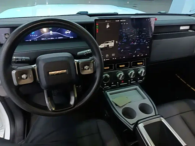 iCAR V23 — Фото автомобиля 9