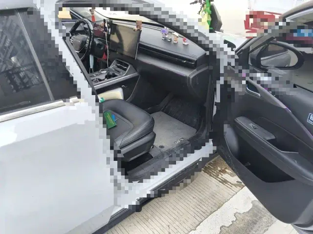 Wuling Starlight — Фото автомобиля 16
