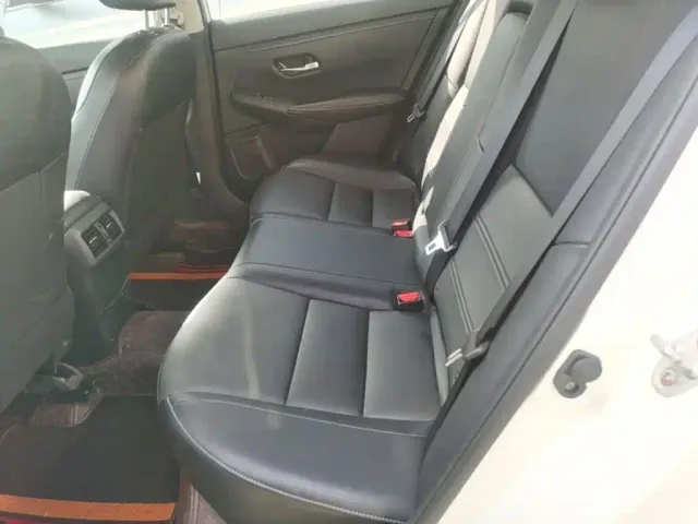 Nissan Sylphy — Фото автомобиля 16