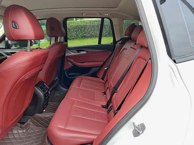 BMW X3 — Фото автомобиля 8