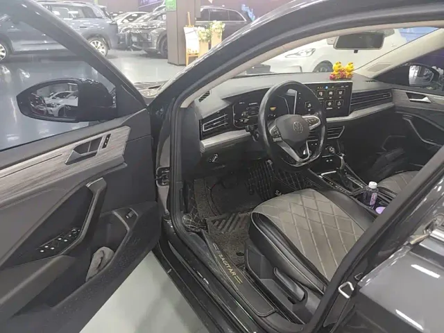 Volkswagen Sagitar — Фото автомобиля 15