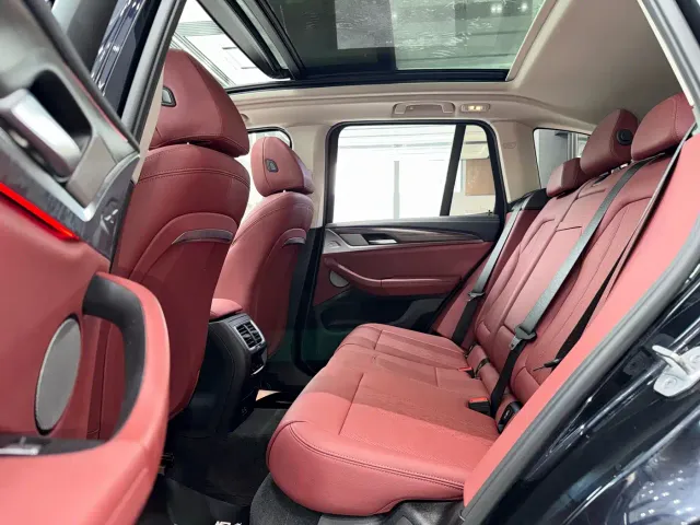 BMW X3 — Фото автомобиля 4