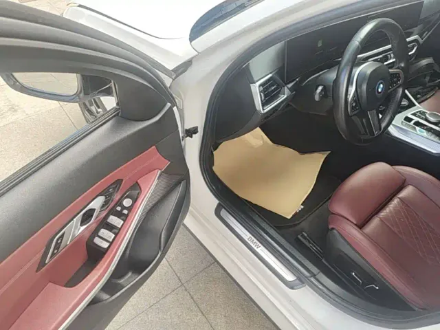 BMW i3 — Фото автомобиля 11